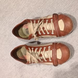 Merrell casual shoes-sz 9